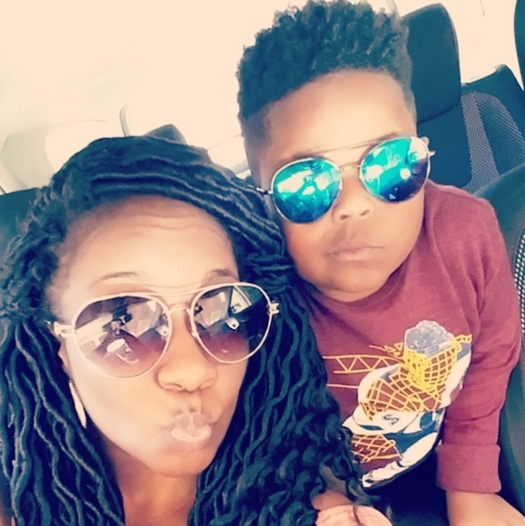 Meet your Posher, Kathryn - Picture 5 of 6